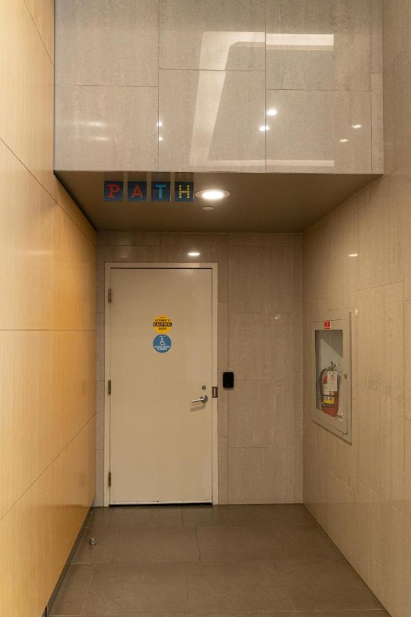 Beautiful Modern Toronto Luxurious Scotiabank Arenaアパートホテル エクステリア 写真
