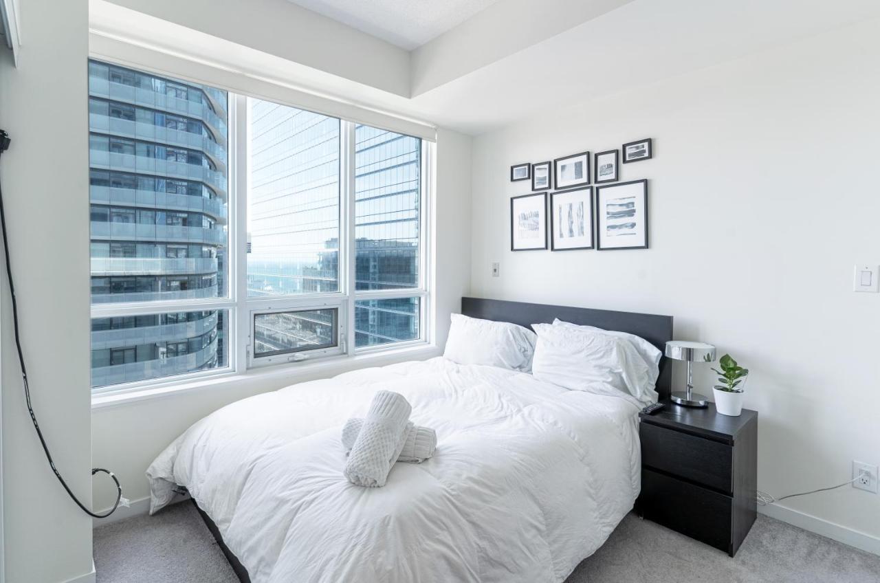 Beautiful Modern Toronto Luxurious Scotiabank Arenaアパートホテル エクステリア 写真