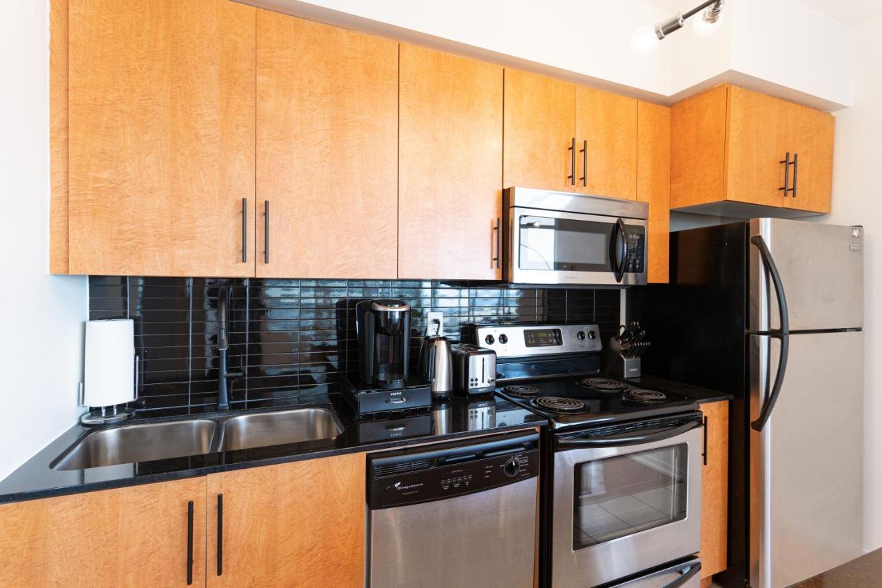 Beautiful Modern Toronto Luxurious Scotiabank Arenaアパートホテル エクステリア 写真